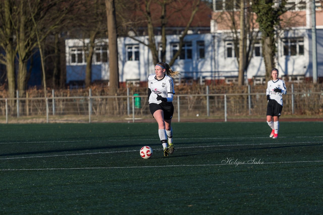 Bild 158 - Frauen SG Holstein Sued - SV Gruenweiss-Siebenbaeumen : Ergebnis: 0:2